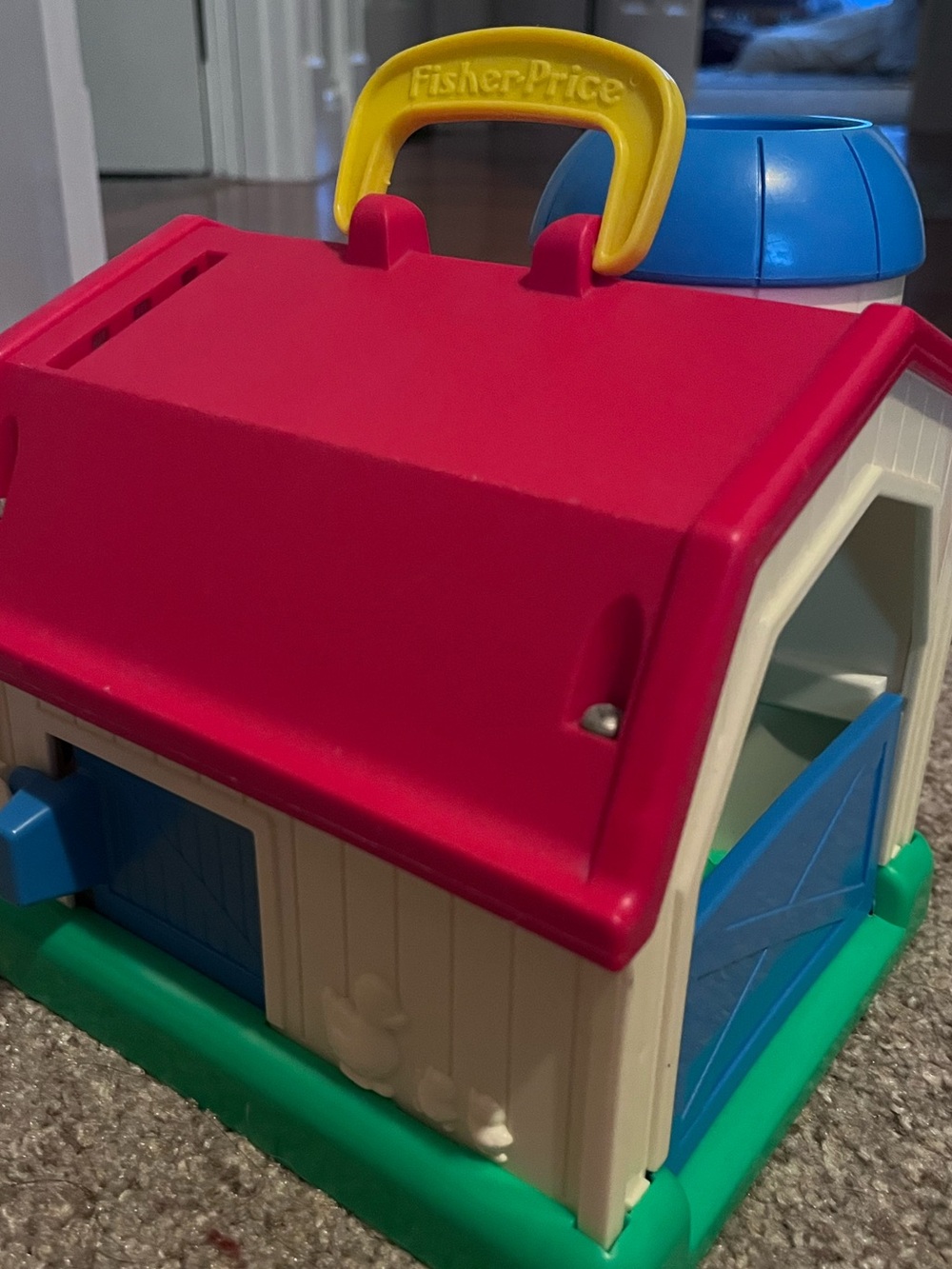 Vintage 1990 Fisher Price Barn - Picture 5 of 6
